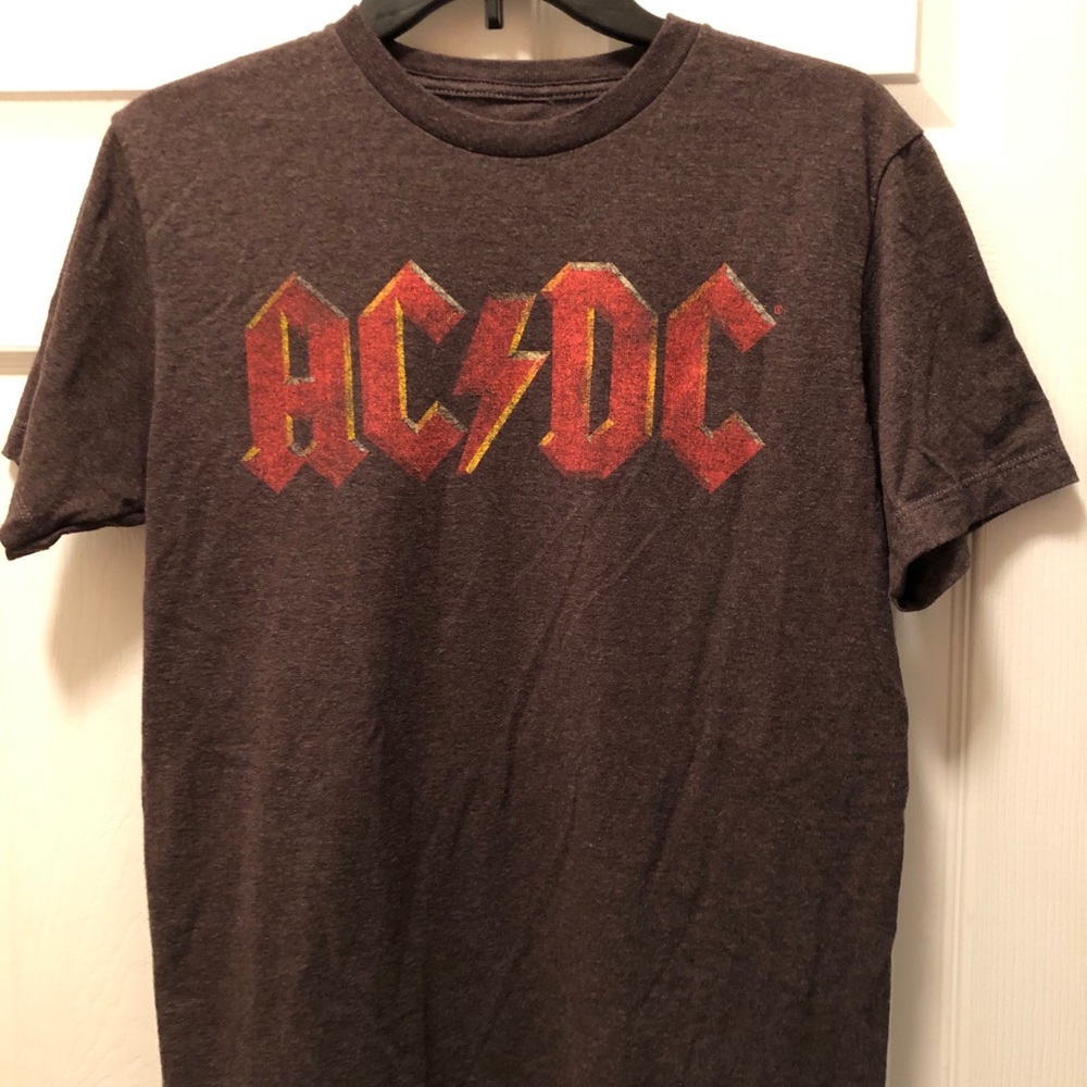 Men’s t-shirt